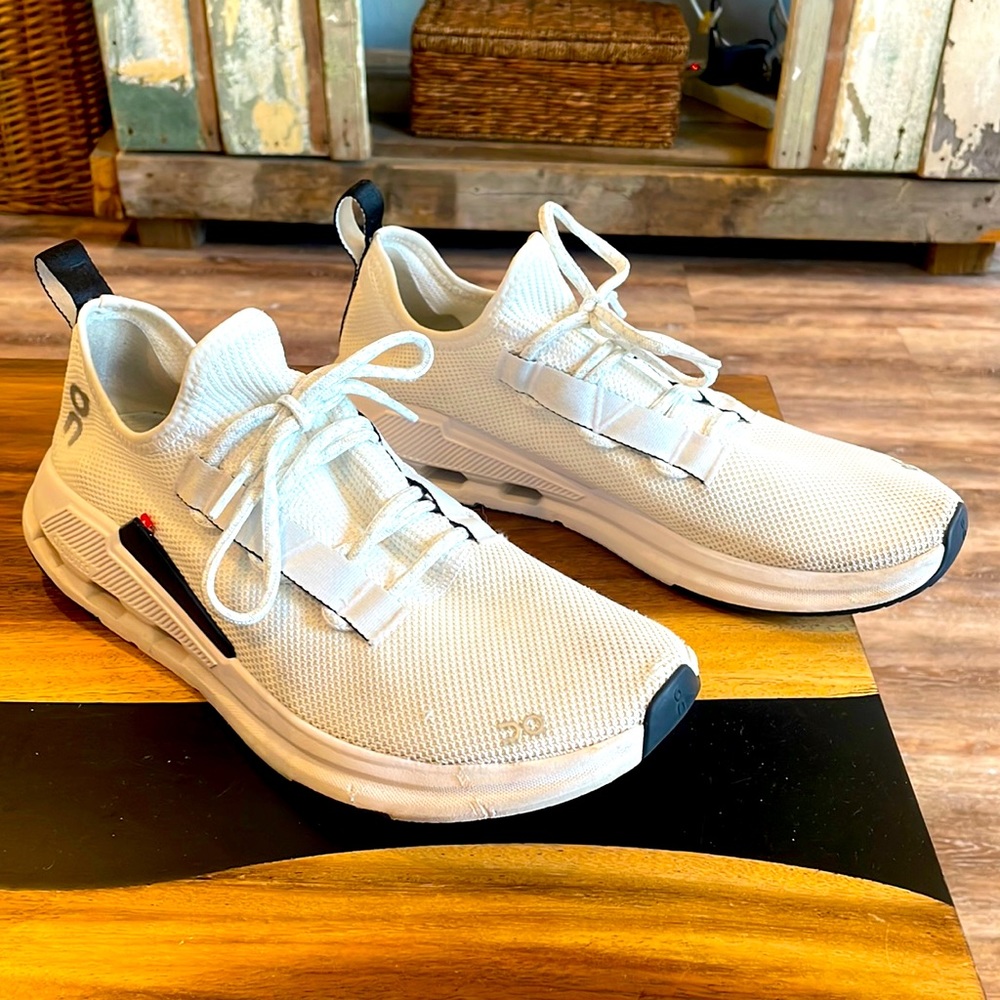 OnRunning shoes size 10.5